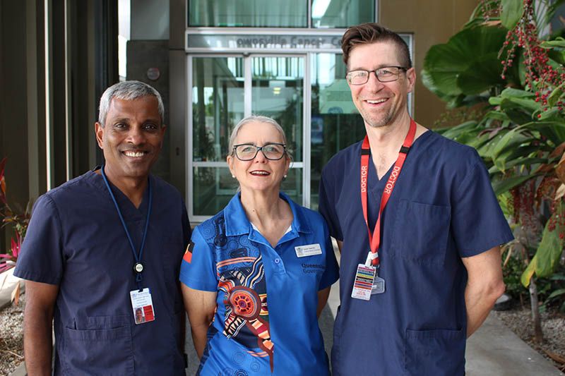 Townsville clinicians urge community to screen for bowel cancer